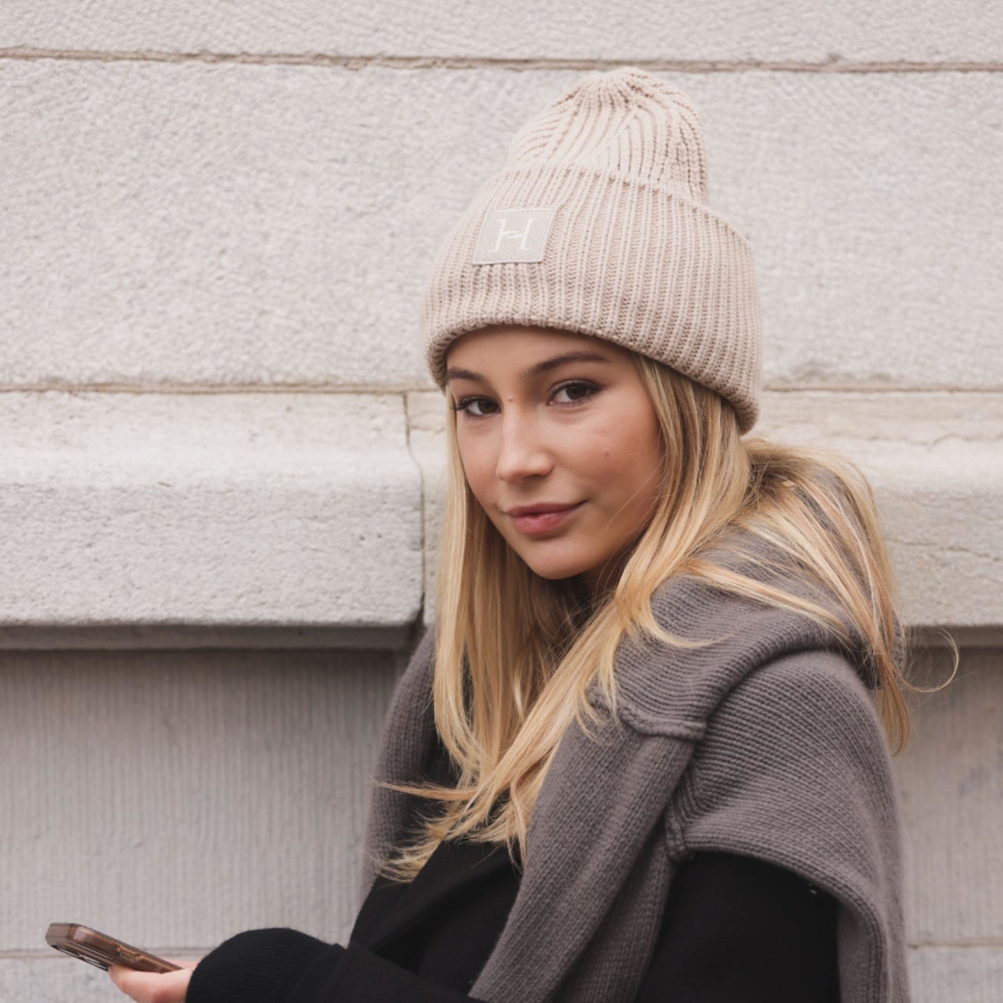 Beanie - Beige - Hermine Hold